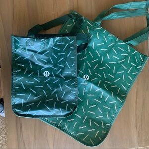 lululemon athletica Green Tote Bags